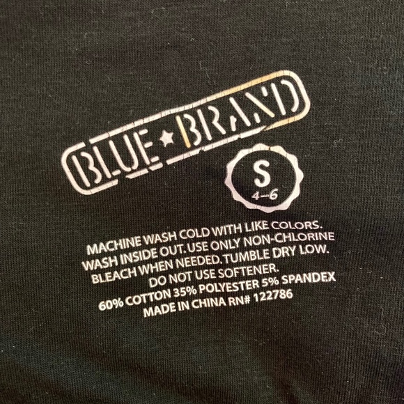 Blue Brand women’s size small gently used black camisole - Picture 4 of 4